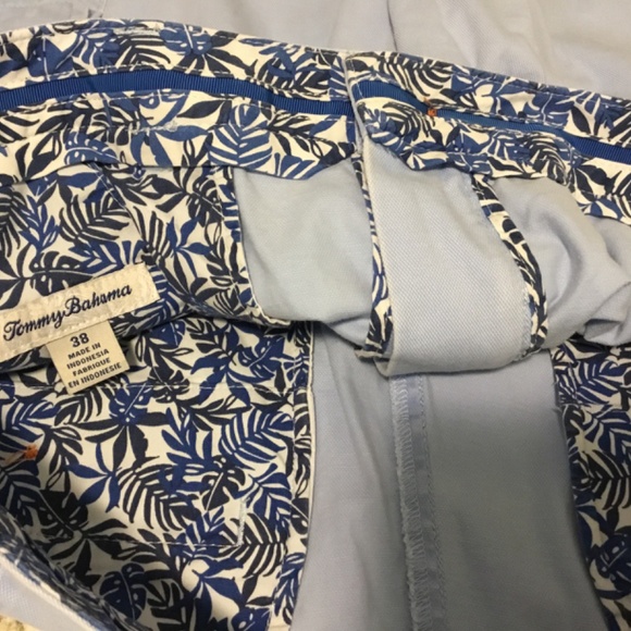 3 pair Men’s Tommy Bahama shorts - Picture 3 of 5